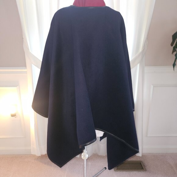 **SALE**Navy Blue Wool/Wool Blend Poncho/Cape with Leather Trim - Picture 5 of 7